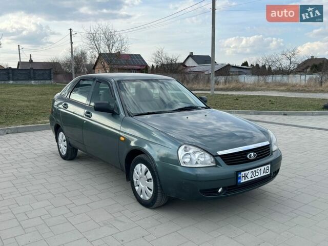 Зеленый ВАЗ 2172 Priora, объемом двигателя 1.6 л и пробегом 148 тыс. км за 2500 $, фото 1 на Automoto.ua