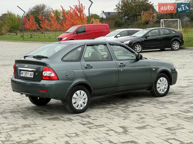 Зеленый ВАЗ 2172 Priora, объемом двигателя 1.6 л и пробегом 148 тыс. км за 3700 $, фото 12 на Automoto.ua