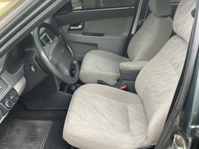 ВАЗ 2172 Priora 2008 в Царичанке на Automoto.ua Зеленый ВАЗ 2172 Priora, объемом двигателя 1.6 л и пробегом 211 тыс. км за 1900 $, фото 9 на Automoto.ua