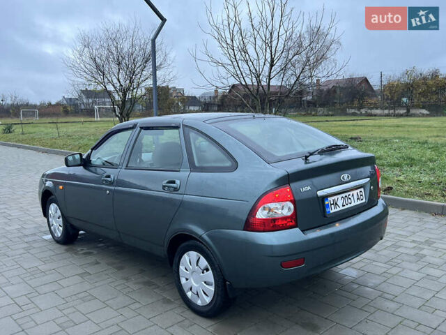 Зеленый ВАЗ 2172 Priora, объемом двигателя 1.6 л и пробегом 148 тыс. км за 3300 $, фото 8 на Automoto.ua