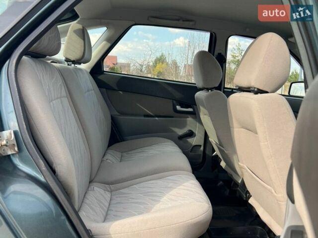 Зеленый ВАЗ 2172 Priora, объемом двигателя 1.6 л и пробегом 148 тыс. км за 2500 $, фото 25 на Automoto.ua