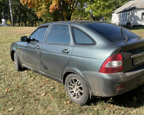 Зеленый ВАЗ 2172 Priora, объемом двигателя 1.6 л и пробегом 200 тыс. км за 2300 $, фото 4 на Automoto.ua