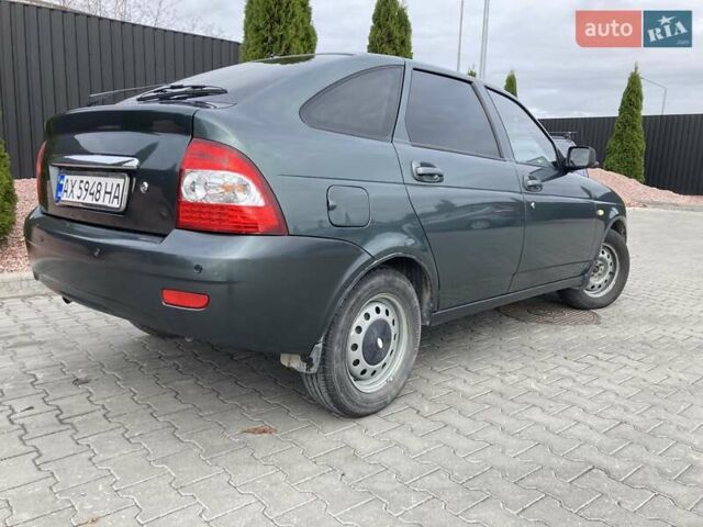 ВАЗ 2172 Priora 2011 у Тернополі на Automoto.ua Зелений ВАЗ 2172 Priora, об'ємом двигуна 1.6 л та пробігом 210 тис. км за 3499 $, фото 3 на Automoto.ua