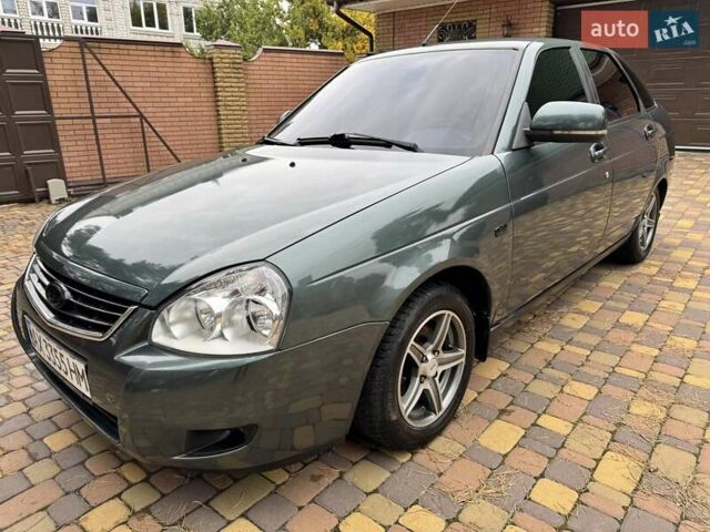 Зеленый ВАЗ 2172 Priora, объемом двигателя 1.6 л и пробегом 103 тыс. км за 4700 $, фото 52 на Automoto.ua