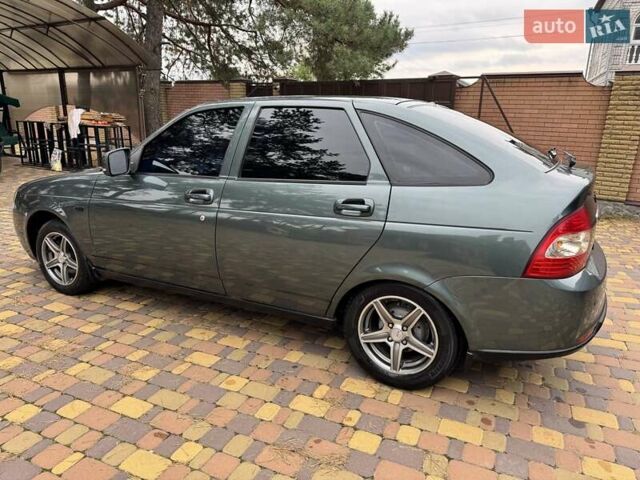 Зеленый ВАЗ 2172 Priora, объемом двигателя 1.6 л и пробегом 103 тыс. км за 4700 $, фото 19 на Automoto.ua