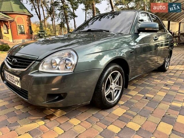 Зеленый ВАЗ 2172 Priora, объемом двигателя 1.6 л и пробегом 103 тыс. км за 4700 $, фото 6 на Automoto.ua