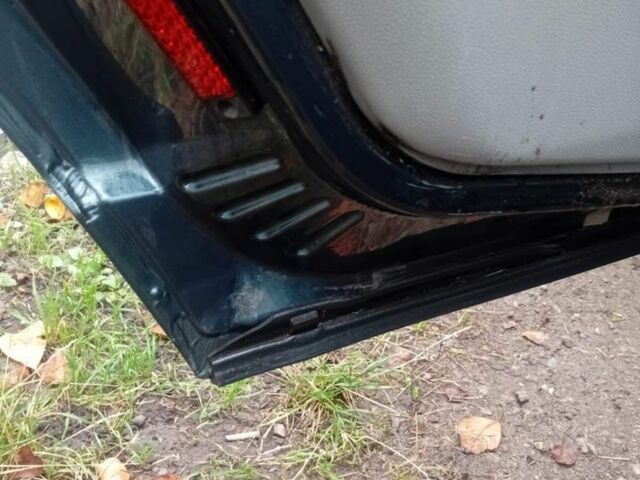 Зеленый ВАЗ 2172 Priora, объемом двигателя 1.6 л и пробегом 87 тыс. км за 3800 $, фото 12 на Automoto.ua