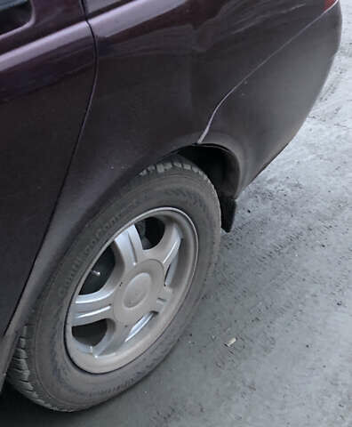 Красный ВАЗ 2173 Priora, объемом двигателя 1.6 л и пробегом 270 тыс. км за 2850 $, фото 22 на Automoto.ua