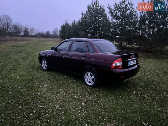 Красный ВАЗ 2173 Priora, объемом двигателя 1.6 л и пробегом 270 тыс. км за 2850 $, фото 4 на Automoto.ua