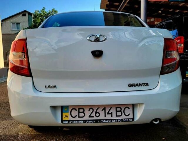 ВАЗ 2190 Гранта 2013 у Чернігові на Automoto.ua Білий ВАЗ 2190 Гранта, об'ємом двигуна 1.6 л та пробігом 111 тис. км за 3800 $, фото 3 на Automoto.ua