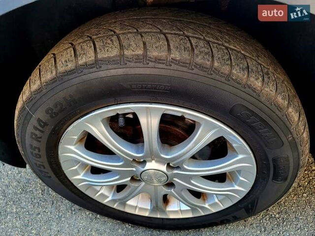 ВАЗ 2190 Гранта 2013 у Чернігові на Automoto.ua Білий ВАЗ 2190 Гранта, об'ємом двигуна 1.6 л та пробігом 111 тис. км за 3800 $, фото 20 на Automoto.ua