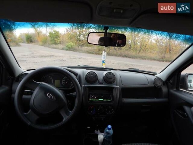 Белый ВАЗ 2190 Гранта, объемом двигателя 1.6 л и пробегом 107 тыс. км за 4000 $, фото 9 на Automoto.ua
