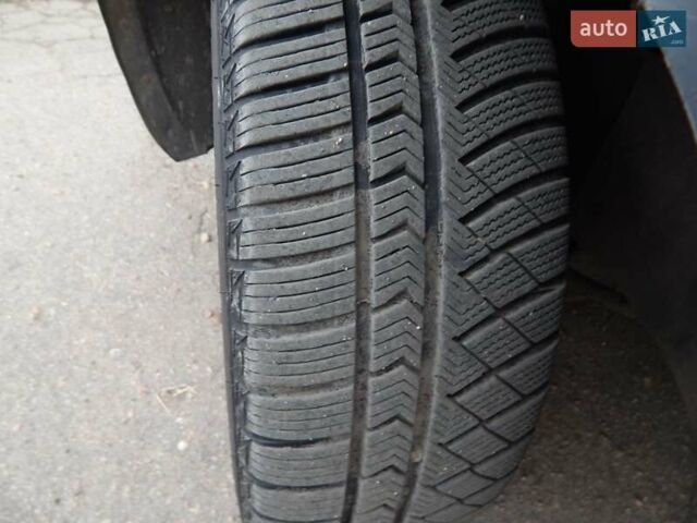 Белый ВАЗ 2190 Гранта, объемом двигателя 1.6 л и пробегом 107 тыс. км за 4000 $, фото 18 на Automoto.ua