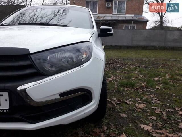 Белый ВАЗ 2190 Гранта, объемом двигателя 1.6 л и пробегом 202 тыс. км за 3650 $, фото 15 на Automoto.ua