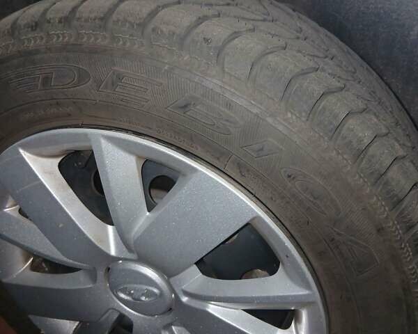 Білий ВАЗ 2190 Гранта, об'ємом двигуна 1.6 л та пробігом 13 тис. км за 7700 $, фото 20 на Automoto.ua