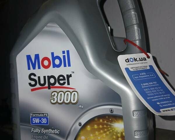 Білий ВАЗ 2190 Гранта, об'ємом двигуна 1.6 л та пробігом 13 тис. км за 7700 $, фото 33 на Automoto.ua