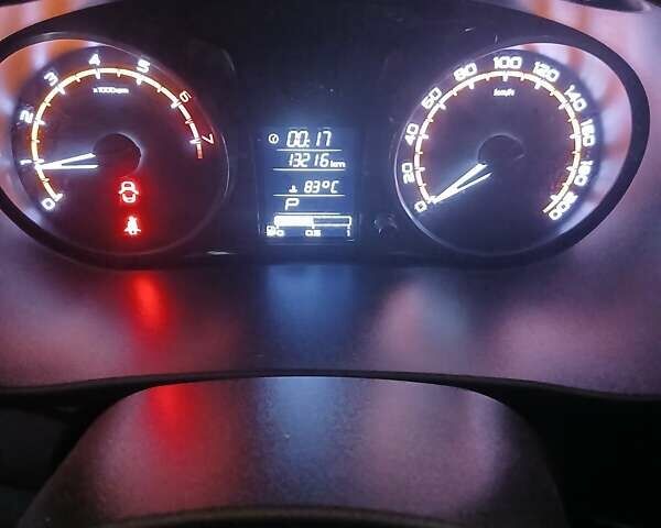 Білий ВАЗ 2190 Гранта, об'ємом двигуна 1.6 л та пробігом 13 тис. км за 7700 $, фото 30 на Automoto.ua