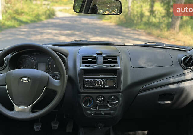 ВАЗ 2190 Гранта 2021 в Виннице на Automoto.ua Белый ВАЗ 2190 Гранта, объемом двигателя 1.6 л и пробегом 14 тыс. км за 6300 $, фото 29 на Automoto.ua