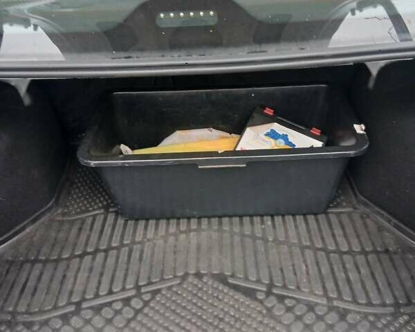 Білий ВАЗ 2190 Гранта, об'ємом двигуна 1.6 л та пробігом 13 тис. км за 7700 $, фото 10 на Automoto.ua