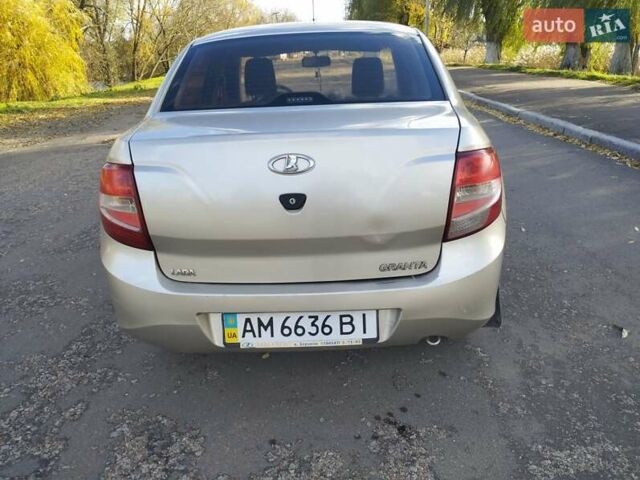 Бежевий ВАЗ 2190 Гранта, об'ємом двигуна 1.6 л та пробігом 125 тис. км за 3000 $, фото 5 на Automoto.ua
