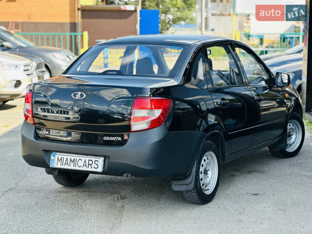 Черный ВАЗ 2190 Гранта, объемом двигателя 1.6 л и пробегом 75 тыс. км за 3700 $, фото 3 на Automoto.ua