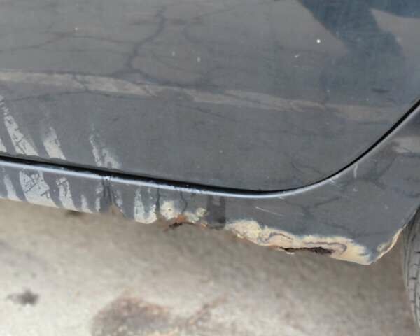 Черный ВАЗ 2190 Гранта, объемом двигателя 1.6 л и пробегом 174 тыс. км за 1800 $, фото 2 на Automoto.ua