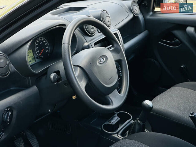 Черный ВАЗ 2190 Гранта, объемом двигателя 1.6 л и пробегом 75 тыс. км за 3700 $, фото 39 на Automoto.ua