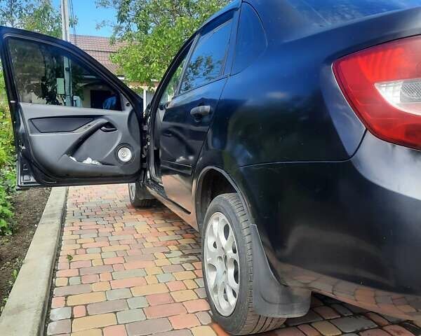 Чорний ВАЗ 2190 Гранта, об'ємом двигуна 1.6 л та пробігом 108 тис. км за 3000 $, фото 13 на Automoto.ua