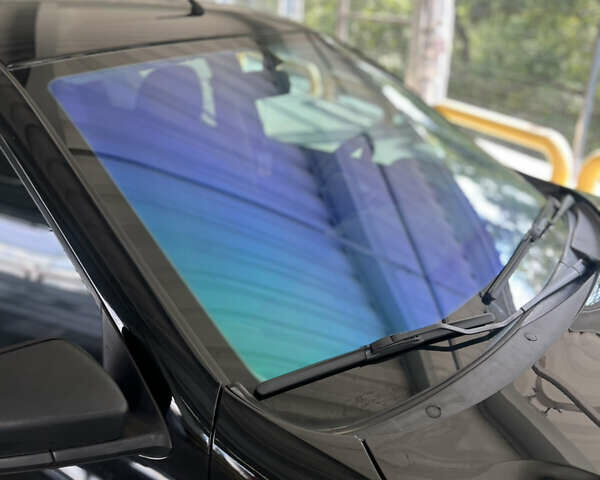 Черный ВАЗ 2190 Гранта, объемом двигателя 1.6 л и пробегом 39 тыс. км за 6500 $, фото 7 на Automoto.ua