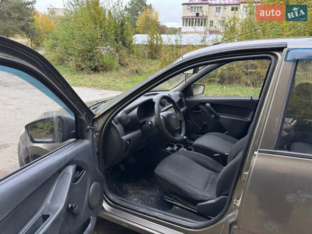 Коричневий ВАЗ 2190 Гранта, об'ємом двигуна 1.6 л та пробігом 150 тис. км за 1850 $, фото 8 на Automoto.ua