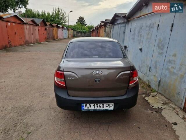 Коричневий ВАЗ 2190 Гранта, об'ємом двигуна 1.6 л та пробігом 161 тис. км за 2800 $, фото 5 на Automoto.ua