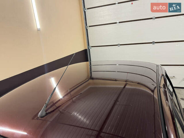 ВАЗ 2190 Гранта 2013 у Бердичеве на Automoto.ua Червоний ВАЗ 2190 Гранта, об'ємом двигуна 1.6 л та пробігом 290 тис. км за 1700 $, фото 14 на Automoto.ua