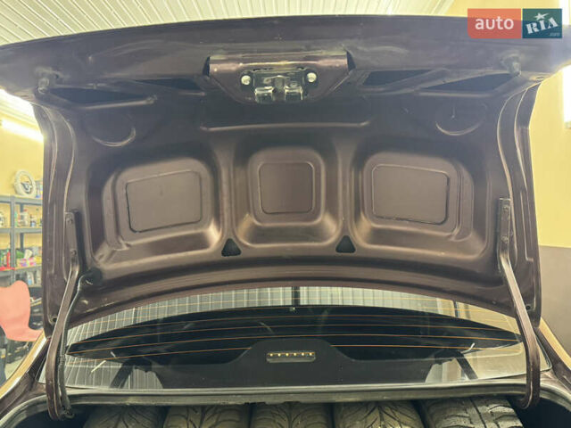 ВАЗ 2190 Гранта 2013 у Бердичеве на Automoto.ua Червоний ВАЗ 2190 Гранта, об'ємом двигуна 1.6 л та пробігом 290 тис. км за 1700 $, фото 27 на Automoto.ua