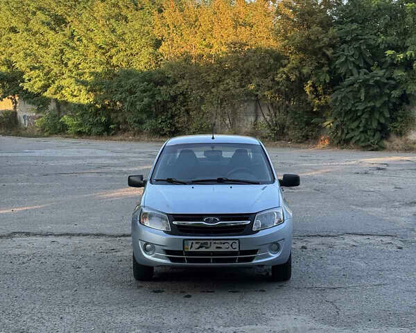 ВАЗ 2190 Гранта, объемом двигателя 1.6 л и пробегом 133 тыс. км за 2900 $, фото 2 на Automoto.ua