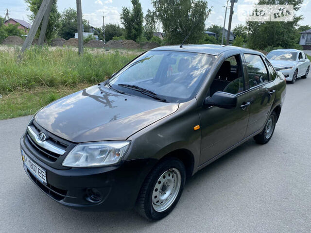 ВАЗ 2190 Гранта, об'ємом двигуна 1.6 л та пробігом 85 тис. км за 3100 $, фото 1 на Automoto.ua