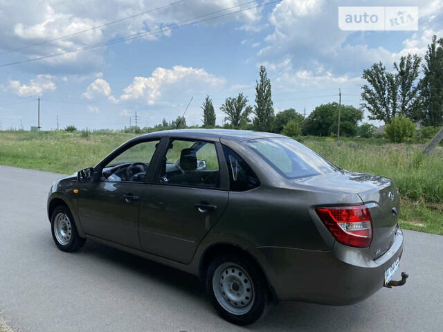 ВАЗ 2190 Гранта, об'ємом двигуна 1.6 л та пробігом 85 тис. км за 3100 $, фото 6 на Automoto.ua