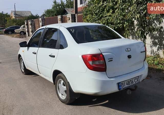 ВАЗ 2190 Гранта, объемом двигателя 1.6 л и пробегом 102 тыс. км за 3100 $, фото 4 на Automoto.ua