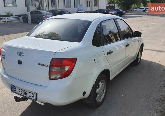 ВАЗ 2190 Гранта, объемом двигателя 1.6 л и пробегом 102 тыс. км за 3100 $, фото 3 на Automoto.ua