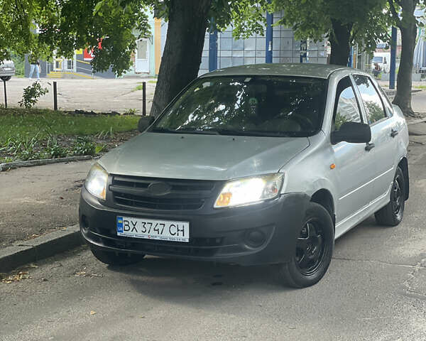 Сірий ВАЗ 2190 Гранта, об'ємом двигуна 1.6 л та пробігом 180 тис. км за 2199 $, фото 7 на Automoto.ua