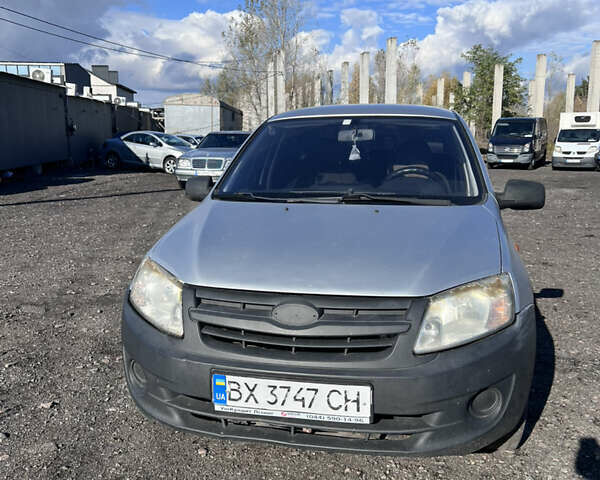ВАЗ 2190 Гранта 2012 в Буче на Automoto.ua Серый ВАЗ 2190 Гранта, объемом двигателя 1.6 л и пробегом 185 тыс. км за 1500 $, фото 1 на Automoto.ua