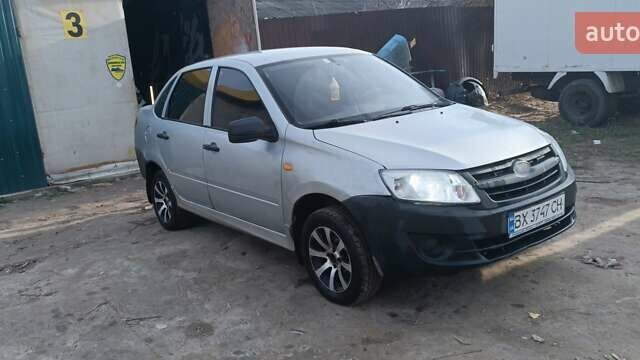 Сірий ВАЗ 2190 Гранта, об'ємом двигуна 1.6 л та пробігом 180 тис. км за 2000 $, фото 12 на Automoto.ua