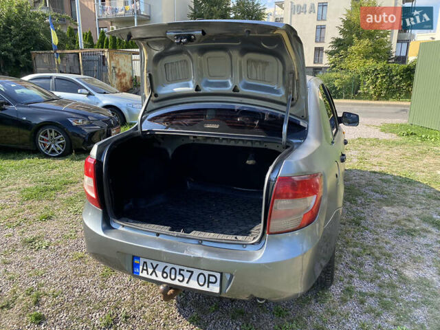 Серый ВАЗ 2190 Гранта, объемом двигателя 1.6 л и пробегом 165 тыс. км за 1988 $, фото 9 на Automoto.ua