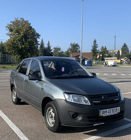 Серый ВАЗ 2190 Гранта, объемом двигателя 1.6 л и пробегом 21 тыс. км за 6000 $, фото 2 на Automoto.ua