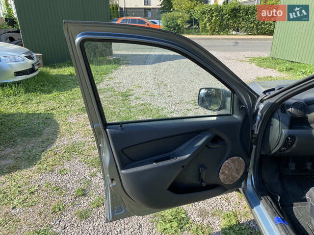 Серый ВАЗ 2190 Гранта, объемом двигателя 1.6 л и пробегом 165 тыс. км за 1988 $, фото 7 на Automoto.ua