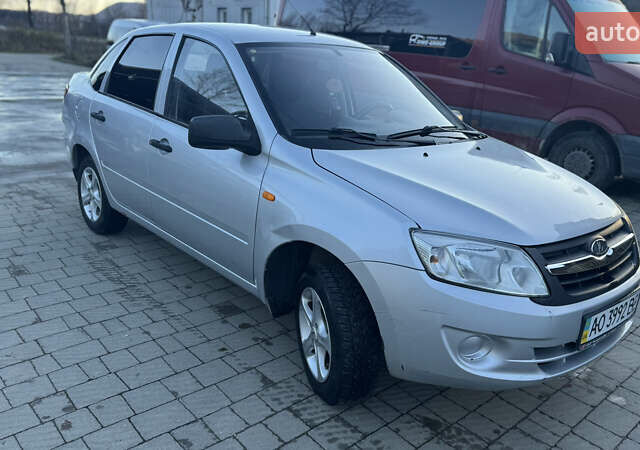 Серый ВАЗ 2190 Гранта, объемом двигателя 1.6 л и пробегом 77 тыс. км за 1950 $, фото 7 на Automoto.ua