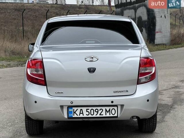 Сірий ВАЗ 2190 Гранта, об'ємом двигуна 1.6 л та пробігом 77 тис. км за 4500 $, фото 4 на Automoto.ua