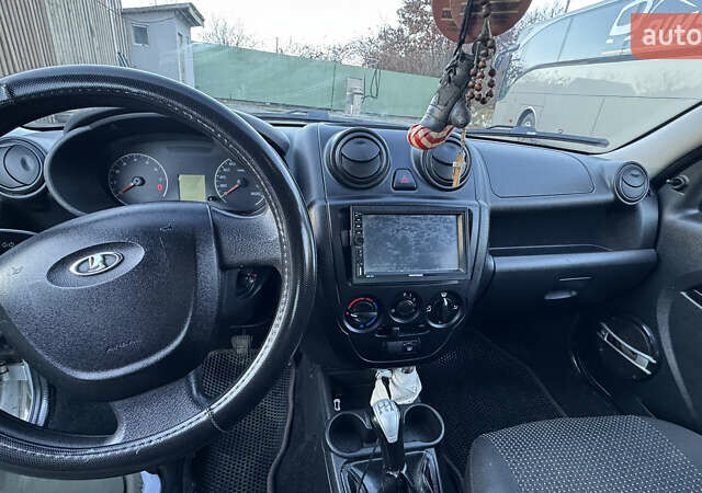 Серый ВАЗ 2190 Гранта, объемом двигателя 1.6 л и пробегом 77 тыс. км за 1950 $, фото 6 на Automoto.ua