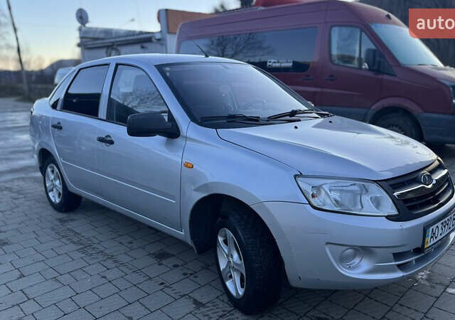 Серый ВАЗ 2190 Гранта, объемом двигателя 1.6 л и пробегом 77 тыс. км за 1950 $, фото 10 на Automoto.ua