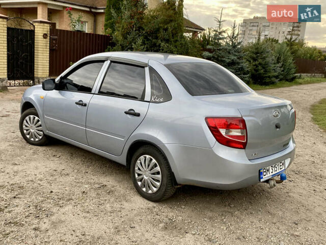 Серый ВАЗ 2190 Гранта, объемом двигателя 1.6 л и пробегом 80 тыс. км за 4000 $, фото 4 на Automoto.ua