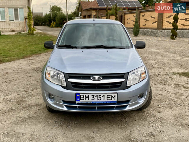 Серый ВАЗ 2190 Гранта, объемом двигателя 1.6 л и пробегом 80 тыс. км за 4000 $, фото 1 на Automoto.ua